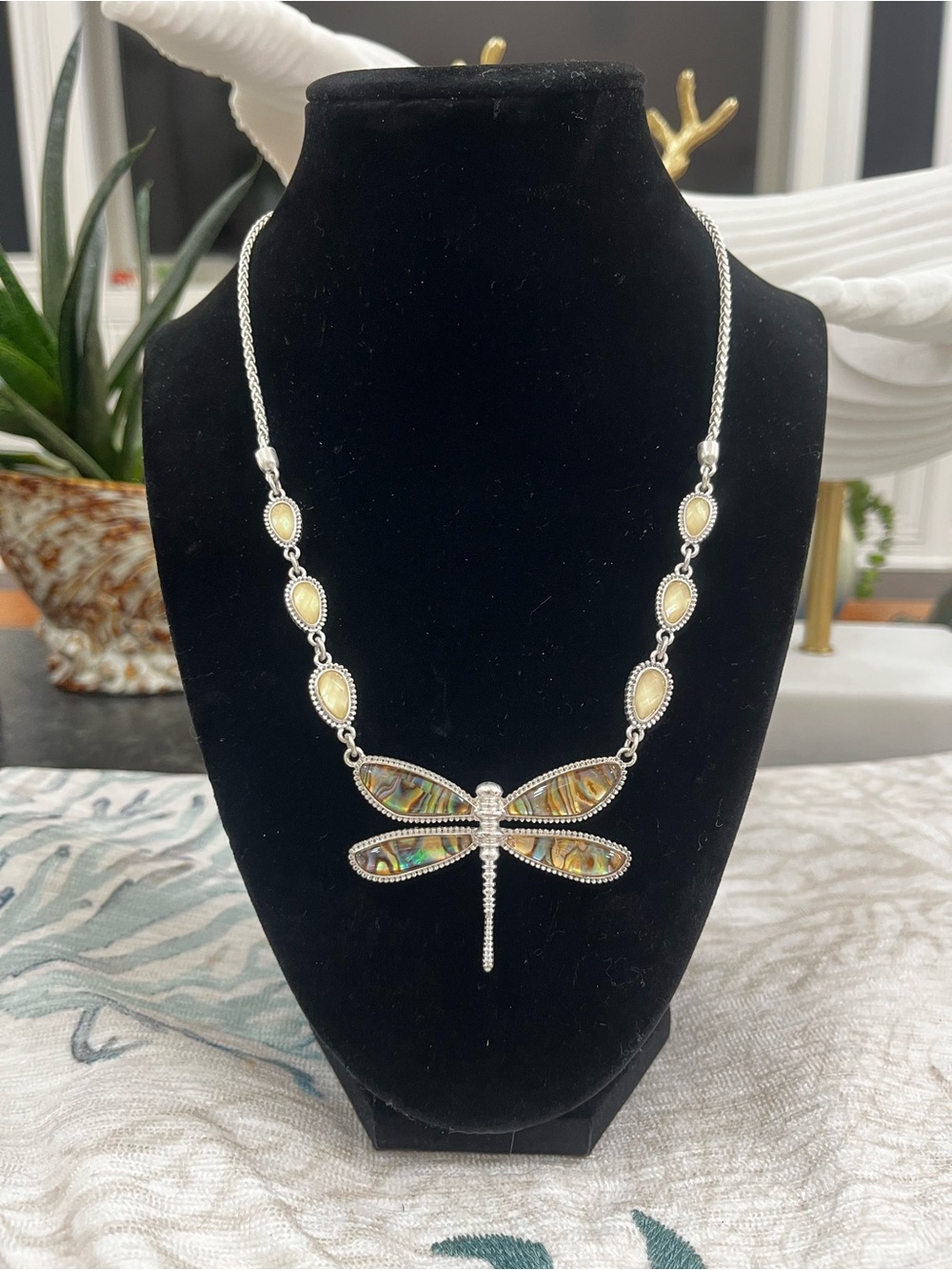 Brand New! Vintage Lucky Brand Abalone Shell Dragonfly Collar Necklace.